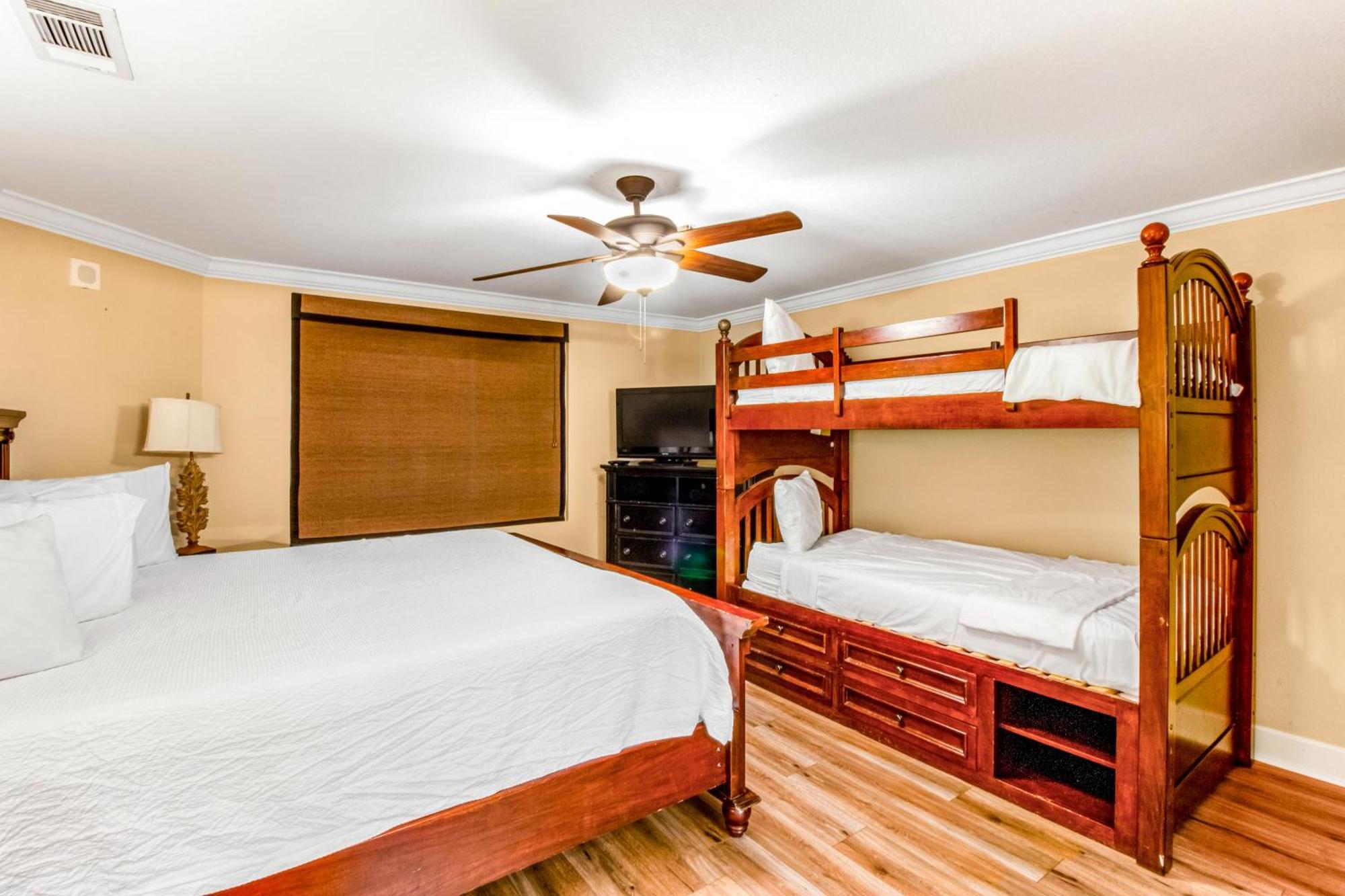 Tidewater Beach Resort Панама Сити Бийч Екстериор снимка
